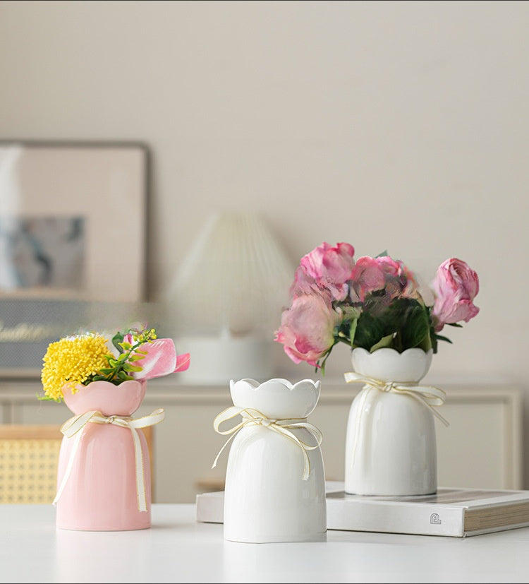 Minimalist White Ceramic Table Vase